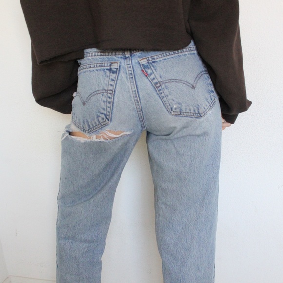 Levi's Light Blue Boyfriend Jeans - Picture 1 of 2